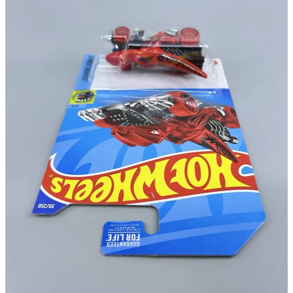 Hot Wheels VELOCI-RACER Red Street Beasts 2/5 Diecast 39/250 Mattel 1:64 NOC